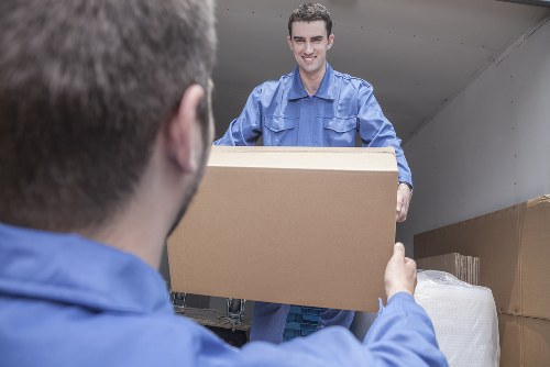 Secure storage units in Manorpark for personal and business items