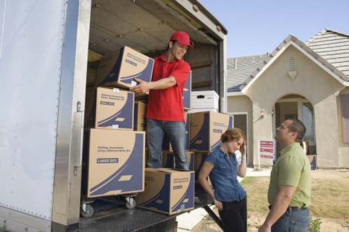 Settling into a new home after moving in Manorpark