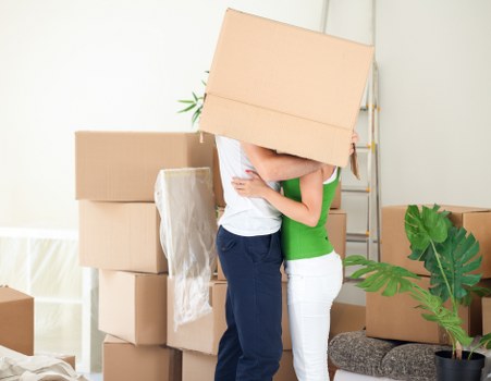 Step-by-step piano moving process with secure loading in Manorpark