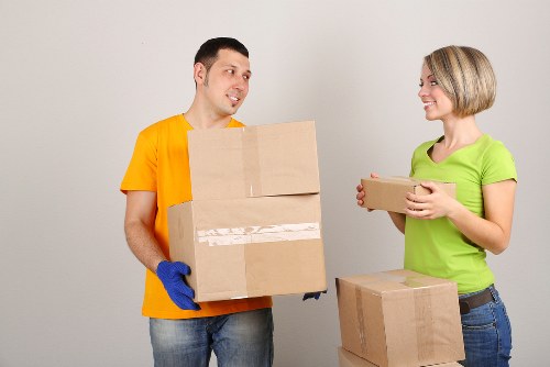 Packing strategies for home moves in Manorpark with labeled boxes