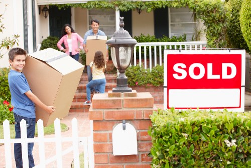 Careful handling of fragile belongings during a house move