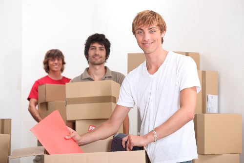 Free quote policy for Man With Van Manorpark services